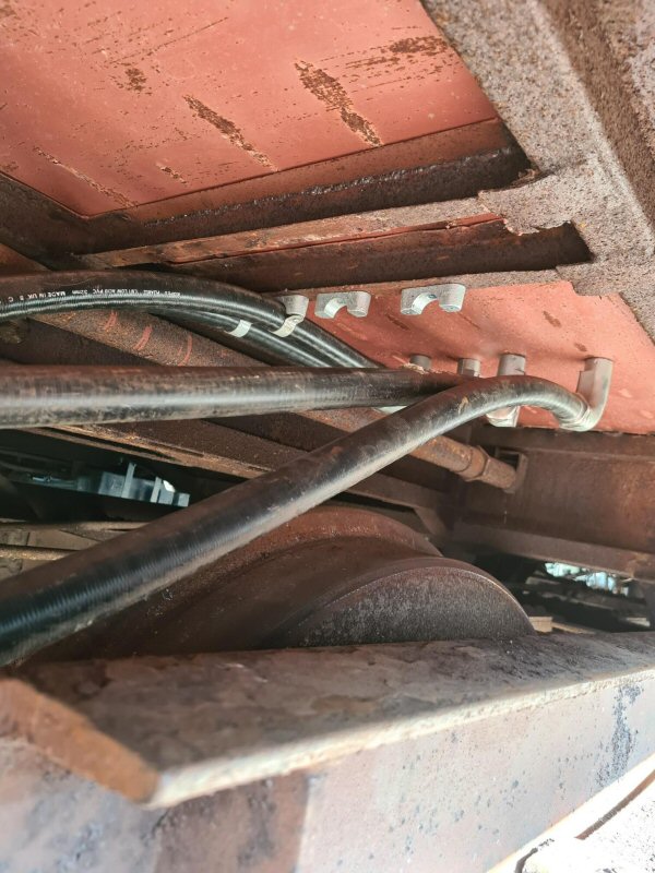 Class 100: Conduit for the rear jumpers